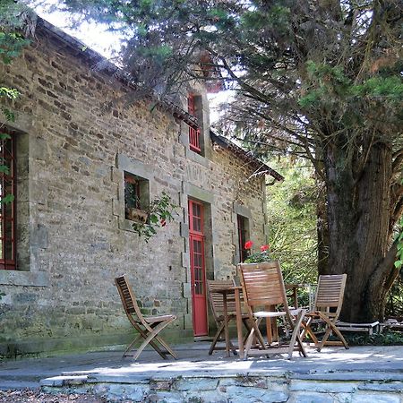 Sixt-sur-Aff Cottage Du Manoir De Tregaray المظهر الخارجي الصورة